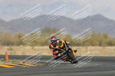 media/Feb-04-2023-SoCal Trackdays (Sat) [[8a776bf2c3]]/Turn 14 (115pm)/